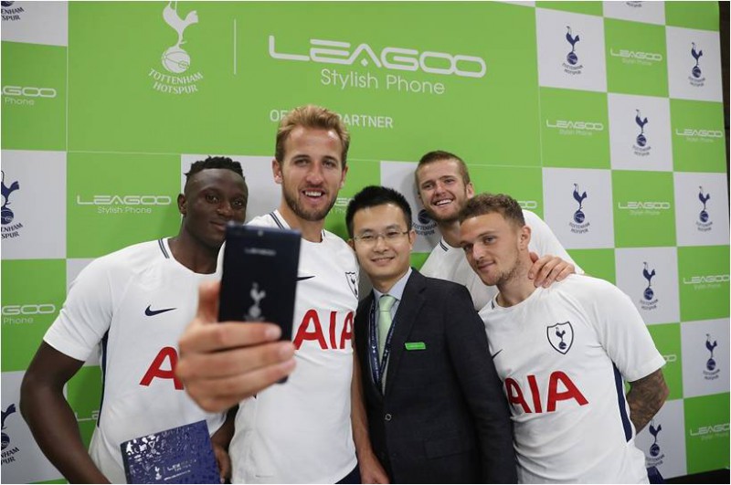 紫光展銳攜手領歌 共同邁入5G與AI時代 紫光展銳攜手領歌 共同邁入5G與AI時代